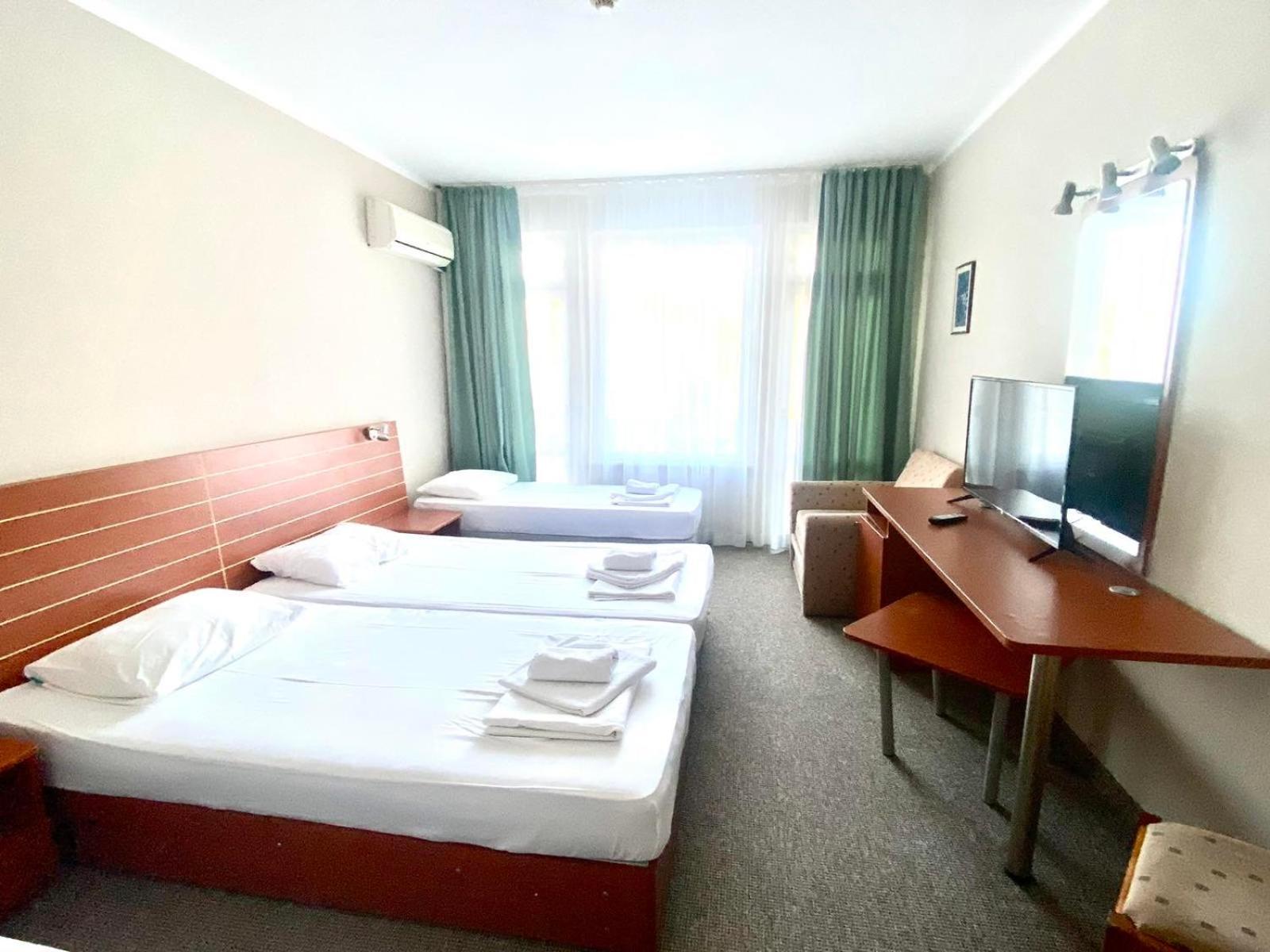 Hotel Green Park Kiten  Exteriör bild