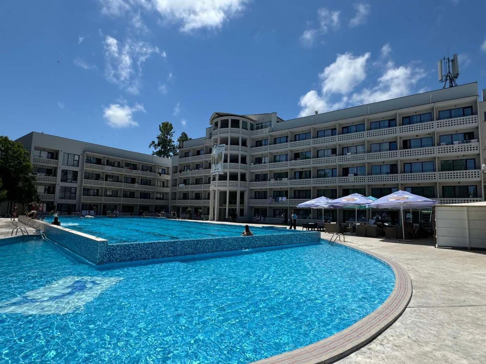 Hotel Green Park Kiten  Exteriör bild